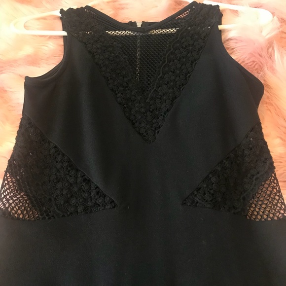 Black tight fitting cocktail dress - Picture 2 of 2